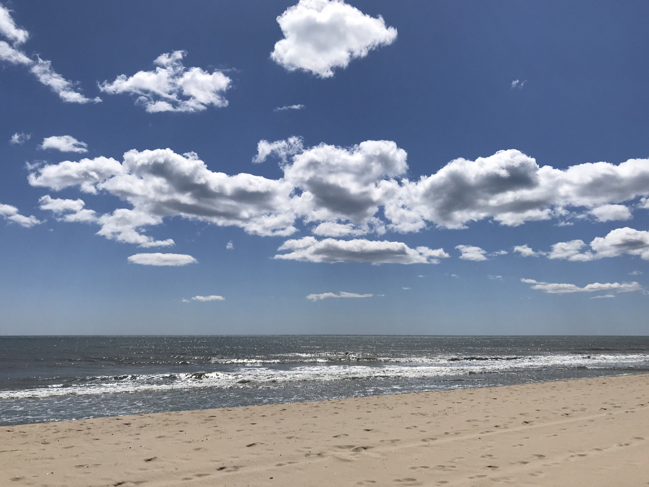 East Hampton - just a chill, causal beach town… 🙄