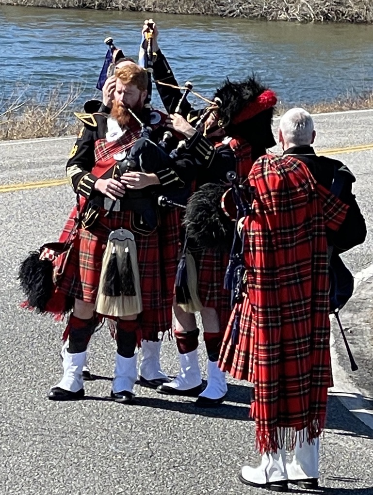 Bag pipers 