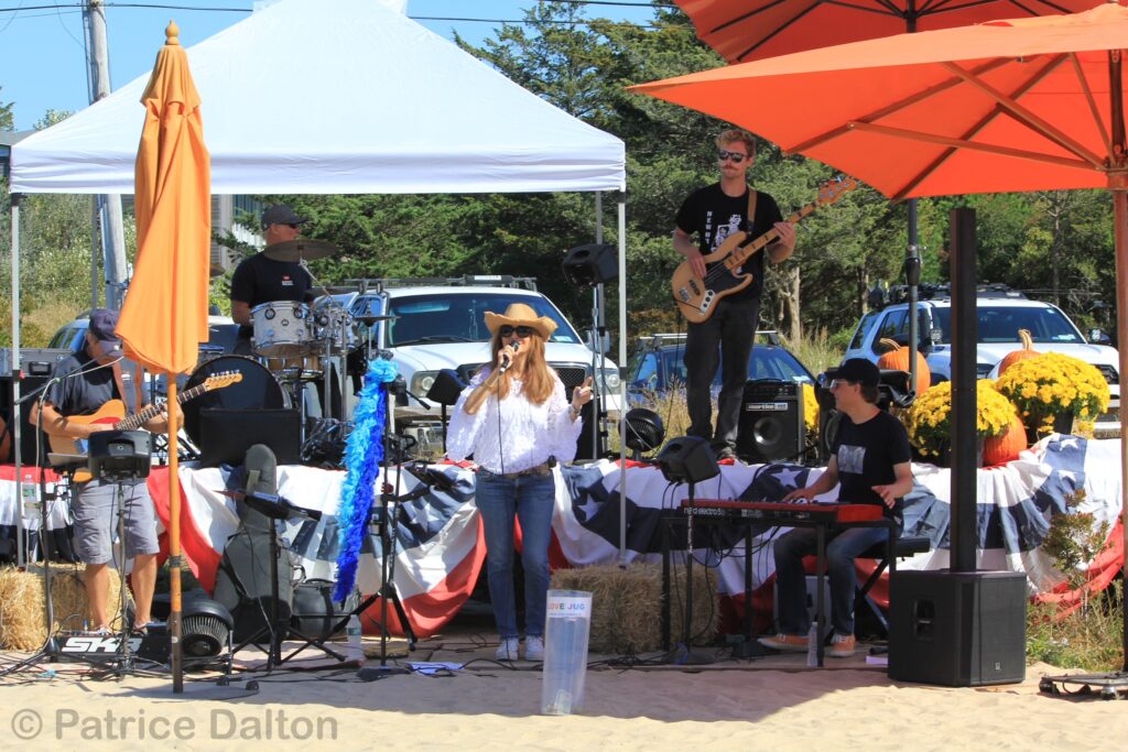 Largest Clam Contest Lynn Blue Band 2025