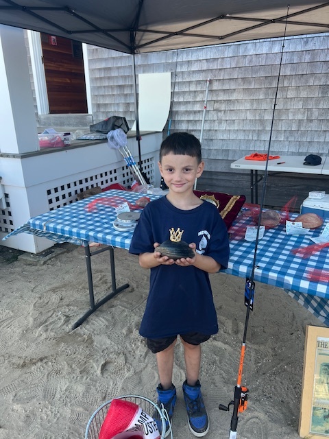 Junior Winner Tyler Weber - Napeague Harbor winning clam! Photo Alyson Follenius